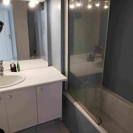 T2 Lumineux Meuble Sur L'eau Sans Vis A Vis
